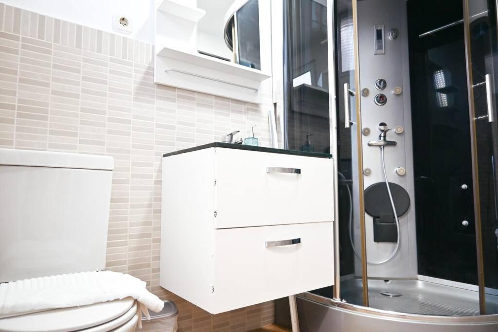 Agradable Apartamento Temporal De 1 Dormitorio En Madrid Pez30 Daire Dış mekan fotoğraf