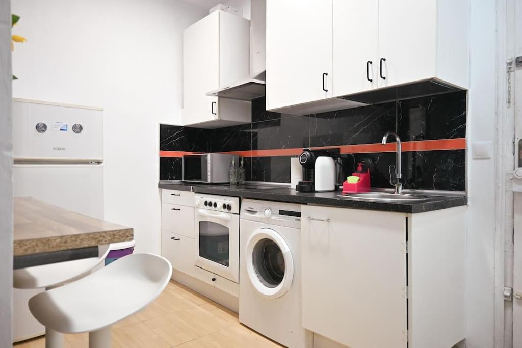 Agradable Apartamento Temporal De 1 Dormitorio En Madrid Pez30 Daire Dış mekan fotoğraf